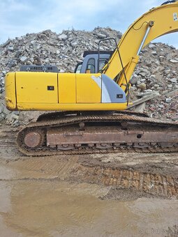 New Holland E305 - 3