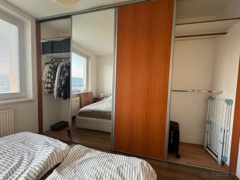 Vstavaná skriňa - 3