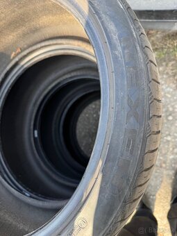 255/35R19 Nexen Nfera - 3