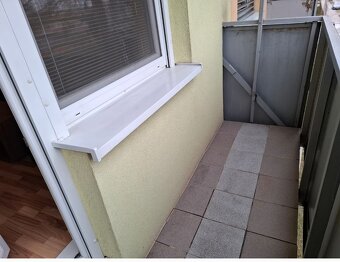 Garsónka s balkónom - 3