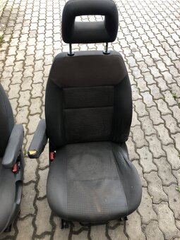 Predám predné sedadla do Vw Sharan Galaxy - 3