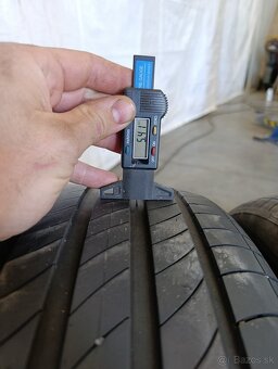 Pneu 225/50 R17 letné - 3