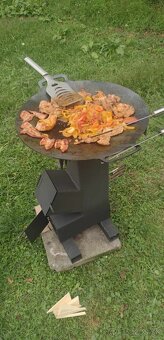 Na predaj zahradny gril Rocket stove raketova pec - 3