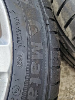 225/45 r17 94Y - 3