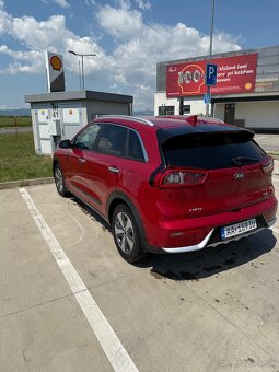 Kia Niro Hybrid - 3