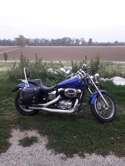 Honda VT 750 Black Widow - 3