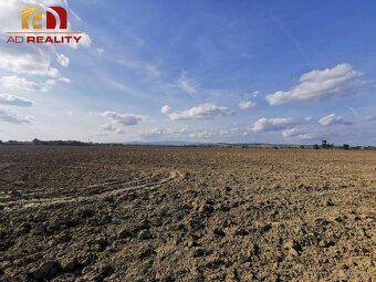 AD REALITY - Na predaj orná pôda 2,7 ha v obci Hatalov - 3