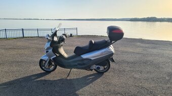 Piaggio x9 125 - 3