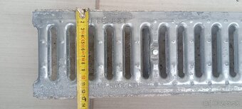 Betónový odvodňovací zľab - 3