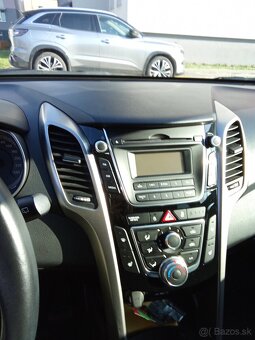 Hyundai i30 1.6mpi 88kw 120ps - 3