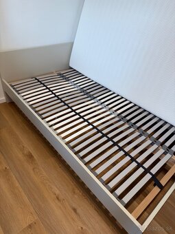 Postel 140x200 IKEA - 3