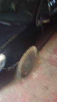 Rozpredám vw.golf 6 combi čierny 1.6tdii 5 manual - 3