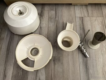 odšťavovač k mixérom ETA - 3