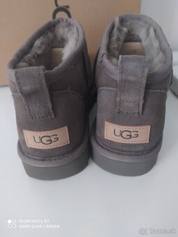 Ugg Classic ultra mini dámske kožené čižmy - 3