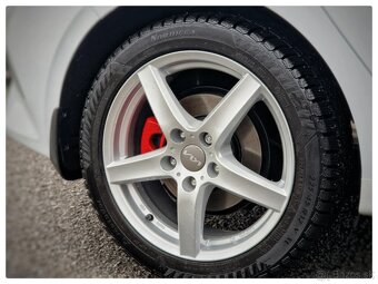 Kia Ceed 1.5 T-GDi Gold - 3