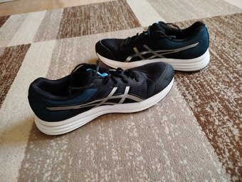 Asics č.48 /30,5 cm/ - 3