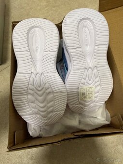Skechers tenisky velkost 23 - 3