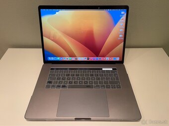 Macbook Pro i7, 15,4” - 16 GB, 512 GB, 2017 - 3