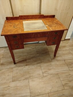 Starožitný stôl - 3