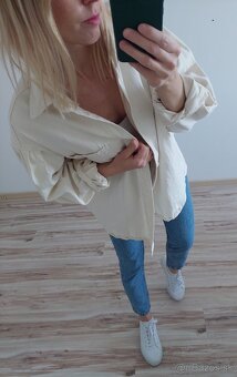 Krémová oversize košela Bershka - 3
