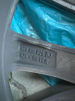 Predám letnú sadu 205/55R16 s diskami 6,5Jx16 - 3