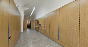 ✅ Obchodný priestor v historickom centre Prešova – 50 m2. - 3