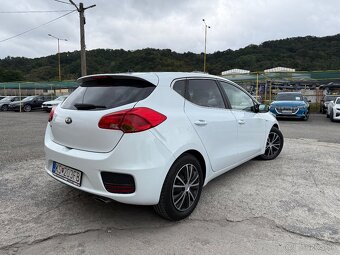 Kia Ceed 1.4i Silver, LED, SK Pôvod, Po servise - 3