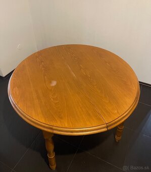 Jedálenský stol - 3