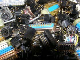 WK konektory,pätice,audiovajíčka/audiotransformátory/ - 3