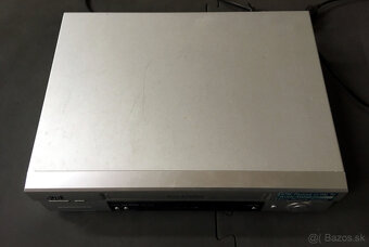 JVC HR-J582 VHS videoprehrávač - 3