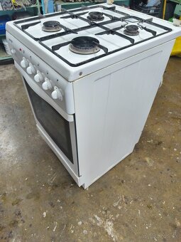 Predám plynový sporak - 3