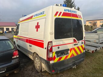 Renault Master 2.3 DCI Sanitné vozidlo - manuál HAVAROVANÝ - 3