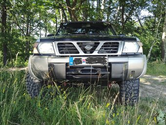 Nissan Patrol Y61 - 3