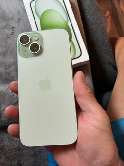 iPhone 15 128GB - 3