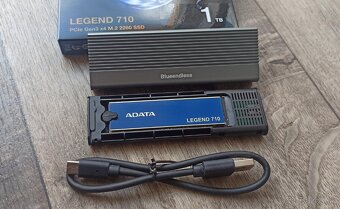 Externý SSD / ADATA LEGEND 710 1TB M.2 / - nový - 3