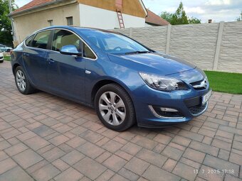Astra J, sedan, 1.6 CDTI - 3