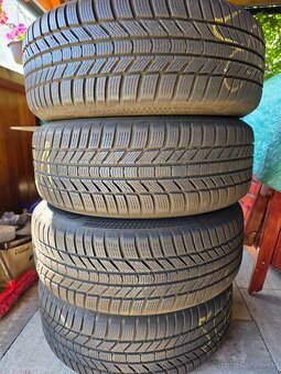 5x112 R17 superb passat 215/55R17 zimne - 3