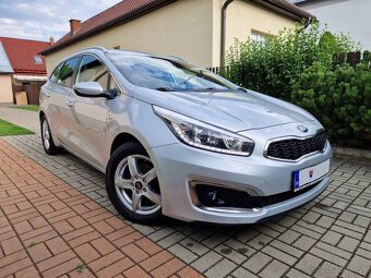 Kia Ceed combi 1,4 benzín 74kW 2016 LED denné - 3