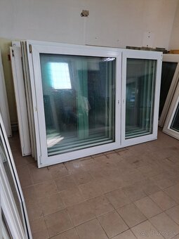 Vchodové plastové dvere 190cm - 3