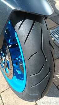 Suzuki GSX8S - 2023 - 3