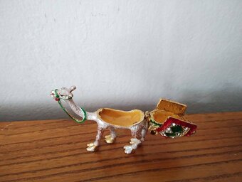 Sperkovnica tava - 3