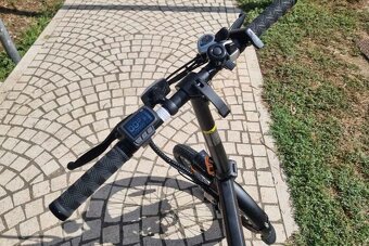 Elektrobicykel Kukirin V2 – ako nový, 28 km, 2 roky záruka - 3
