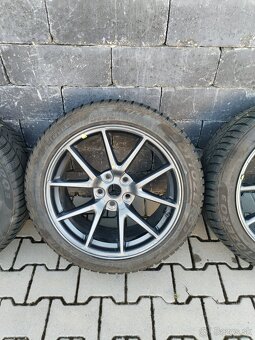 Zimna sada kolies tesla model 3 r18 - 3