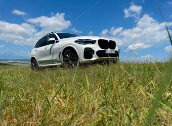 X5 M packet 195 kW 3.0 nafta - 3