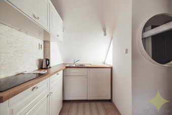 Na predaj, apartmán s výnimočným výhľadom, Banská Štiavnica - 3