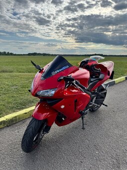 Honda CBR600RR - 3