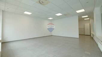 Obchodný priestor v centre mesta NA PRENÁJOM - 3