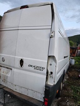 Ducato r. 2008 posuvné a PZ dvere, masku predám. - 3