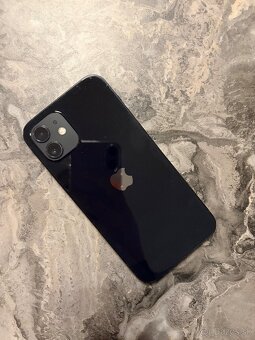 Predám iPhone 12 - 3
