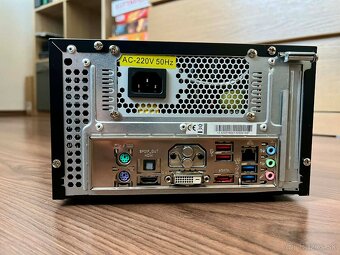 Maly ITX/HTPC pocitac - 3